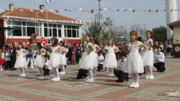 23 NİSAN ULUSAL EGEMENLİK VE ÇOCUK BAYRAMIMIZ KUTLU OLSUN