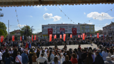 YAŞASIN 23 NİSAN ...