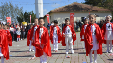 YAŞASIN 23 NİSAN ...