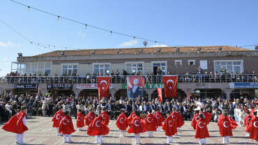 YAŞASIN 23 NİSAN ...