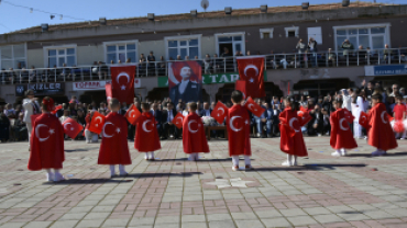 YAŞASIN 23 NİSAN ...