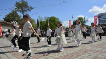 YAŞASIN 23 NİSAN ...