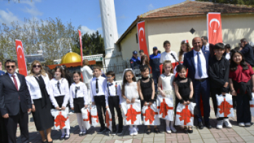 YAŞASIN 23 NİSAN ...