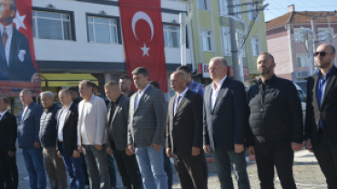 19 MAYIS GENÇLİK ve SPOR BAYRAMI ÇELENK TÖRENİ