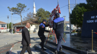19 MAYIS GENÇLİK ve SPOR BAYRAMI ÇELENK TÖRENİ