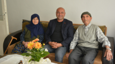 ANNELER GÜNÜNÜZ KUTLU OLSUN ...