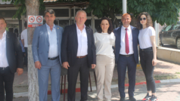 YAĞMUR VE ŞÜKÜR DUAMIZ' dan KARELER
