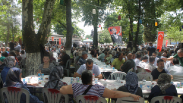 YAĞMUR VE ŞÜKÜR DUAMIZ' dan KARELER