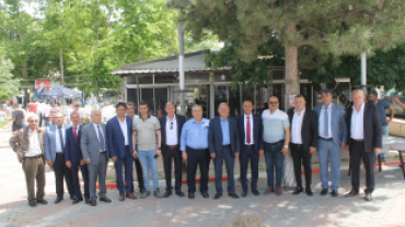 YAĞMUR VE ŞÜKÜR DUAMIZ' dan KARELER