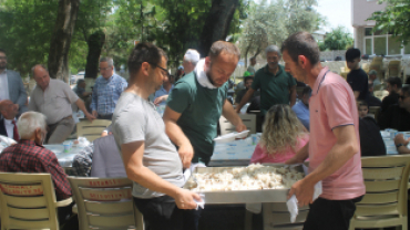 YAĞMUR VE ŞÜKÜR DUAMIZ' dan KARELER