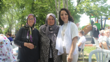 YAĞMUR VE ŞÜKÜR DUAMIZ' dan KARELER