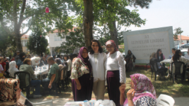 YAĞMUR VE ŞÜKÜR DUAMIZ' dan KARELER