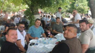 YAĞMUR VE ŞÜKÜR DUAMIZ' dan KARELER