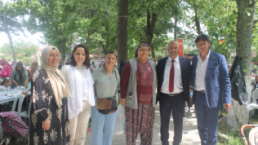 YAĞMUR VE ŞÜKÜR DUAMIZ' dan KARELER