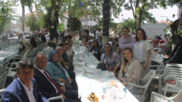 YAĞMUR VE ŞÜKÜR DUAMIZ' dan KARELER