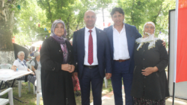 YAĞMUR VE ŞÜKÜR DUAMIZ' dan KARELER