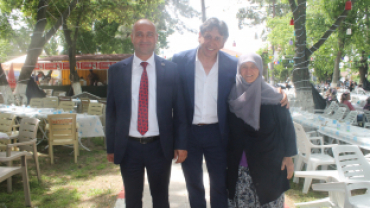 YAĞMUR VE ŞÜKÜR DUAMIZ' dan KARELER