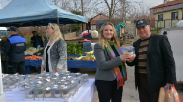 8 MART DÜNYA KADINLAR GÜNÜNÜZ KUTLU OLSUN...