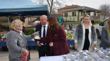 8 MART DÜNYA KADINLAR GÜNÜNÜZ KUTLU OLSUN...