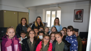 Minik Öğrencilerden Anlamlı Ziyaret