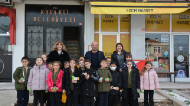 Minik Öğrencilerden Anlamlı Ziyaret
