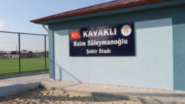 Kavaklı Naim Süleymanoğlu Futbol Stadı